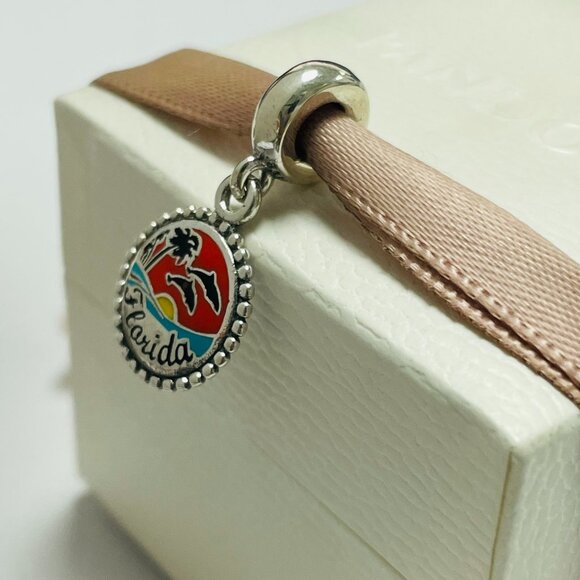Pandora Florida Beach Exclusive Charm - Picture 1 of 4